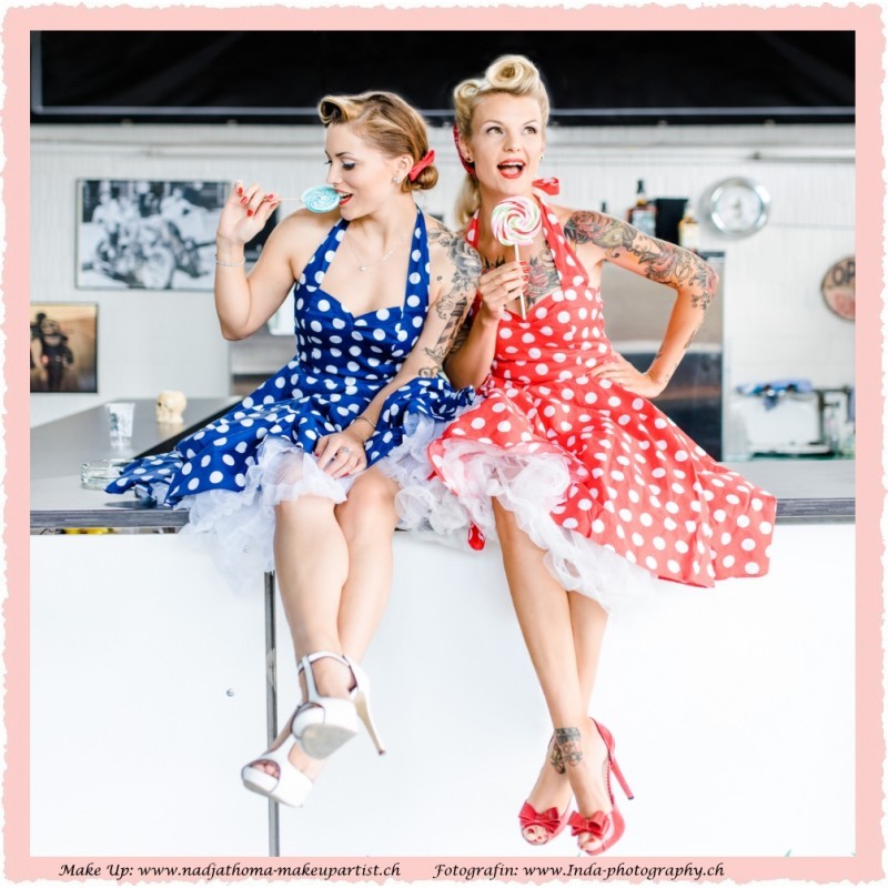 Perfektes Rockabilly Kleid Perfektes Rockabilly Kleid